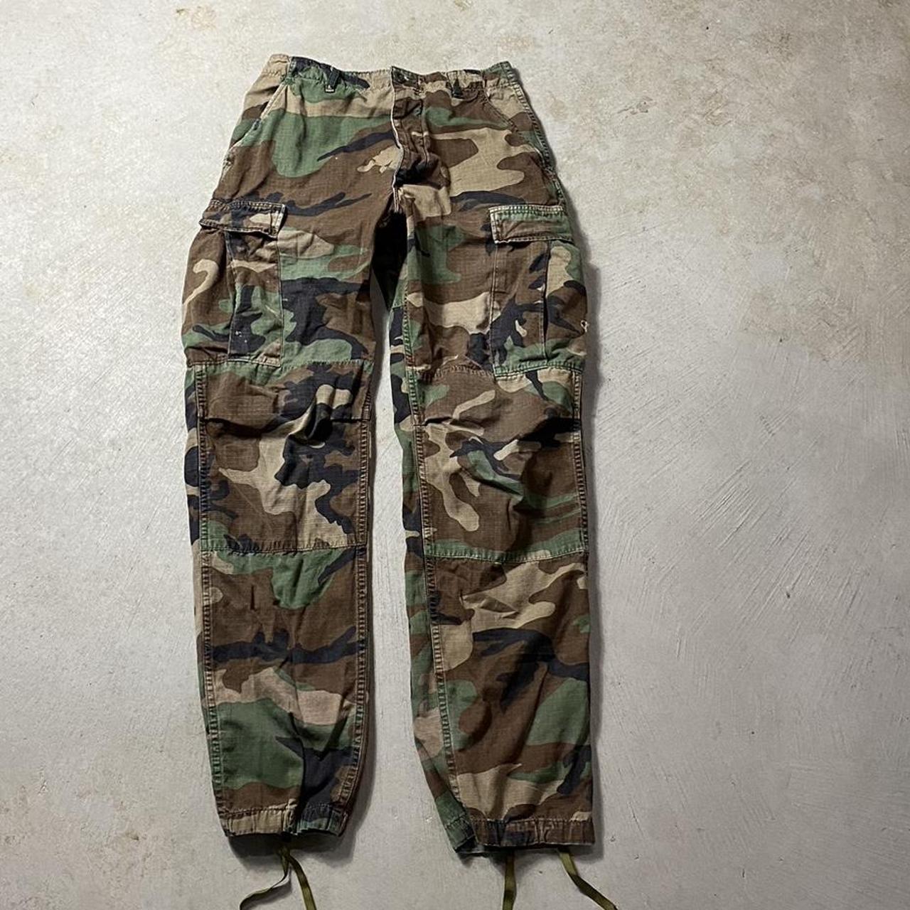 Vintage Camo Military Cargo Pants Size 30/30 Waist... - Depop