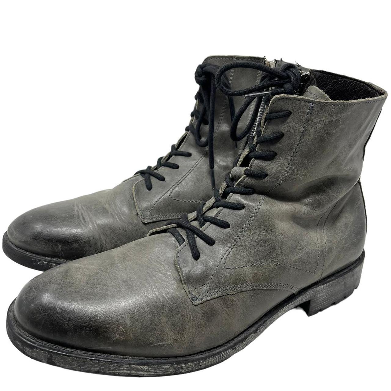 Steve Madden Men's Grey Boots | Depop