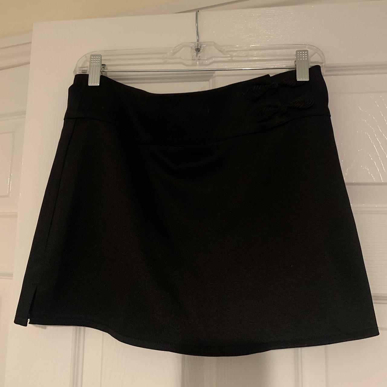 Vintage black mini skirt 🖤 Adorable satin mini... - Depop