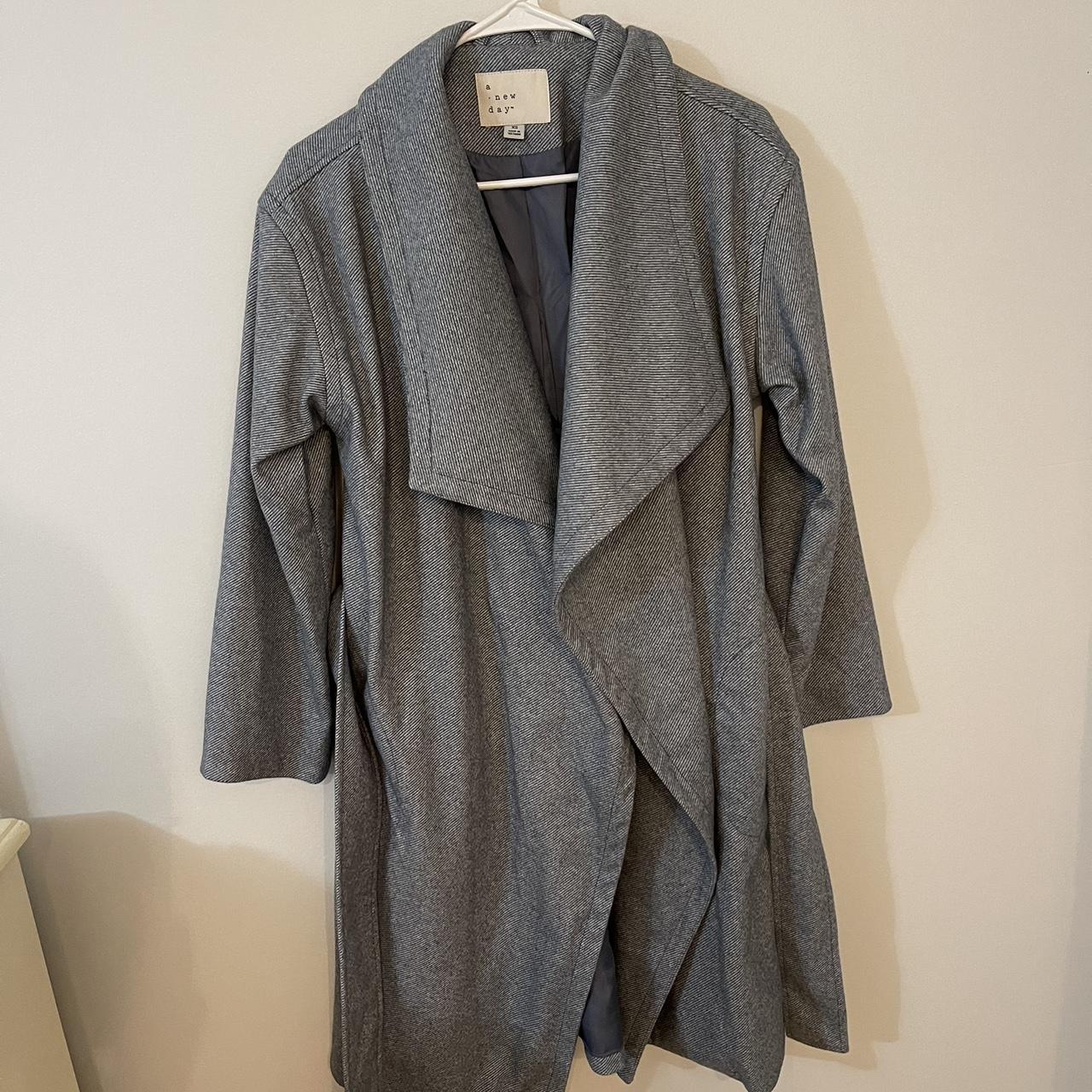 target long coat, size xs! Depop