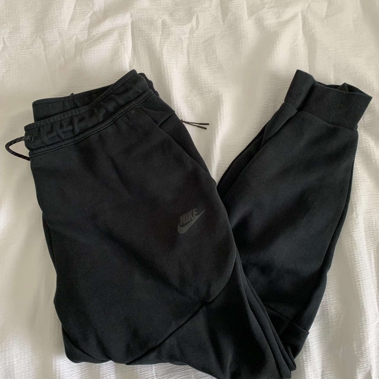 Nike Tech Fleece Joggers - Size L Excellent Condition - Depop