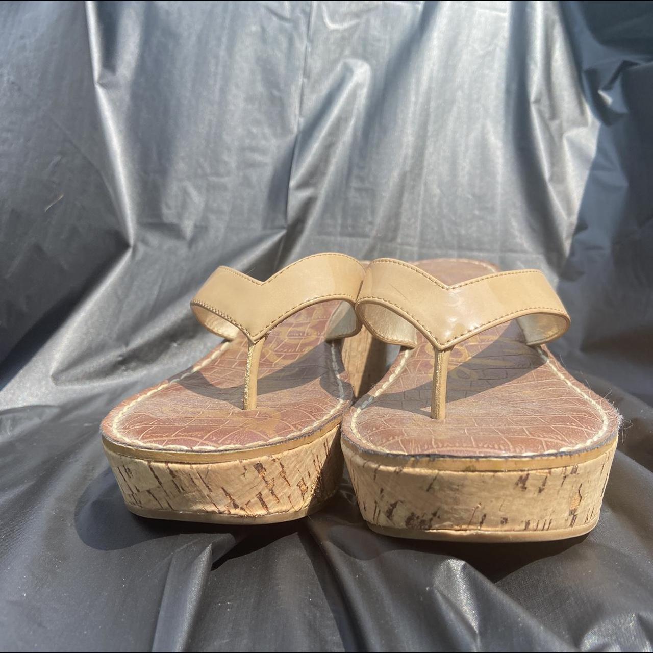 altek tan flip flops