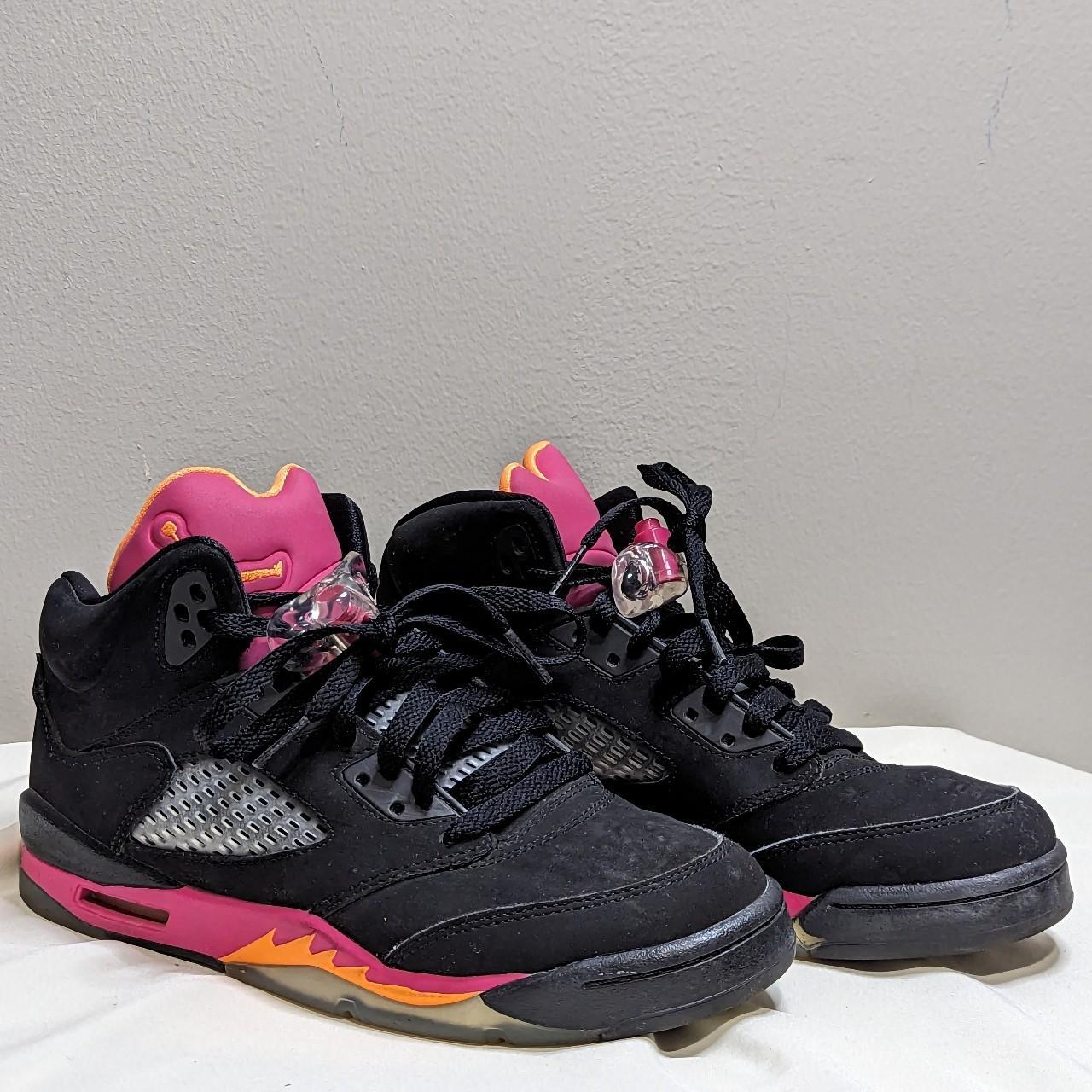 Jordan 5 clearance black and pink