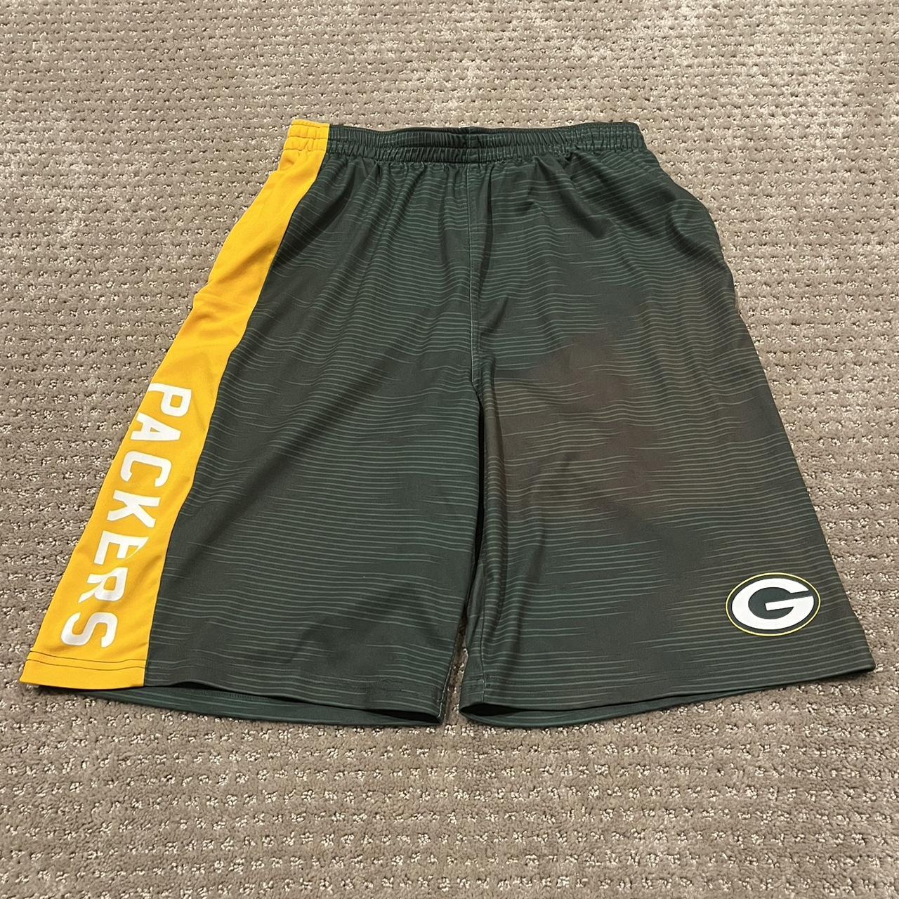 Green Bay Packers Shorts Youth Size Large NFL - Depop