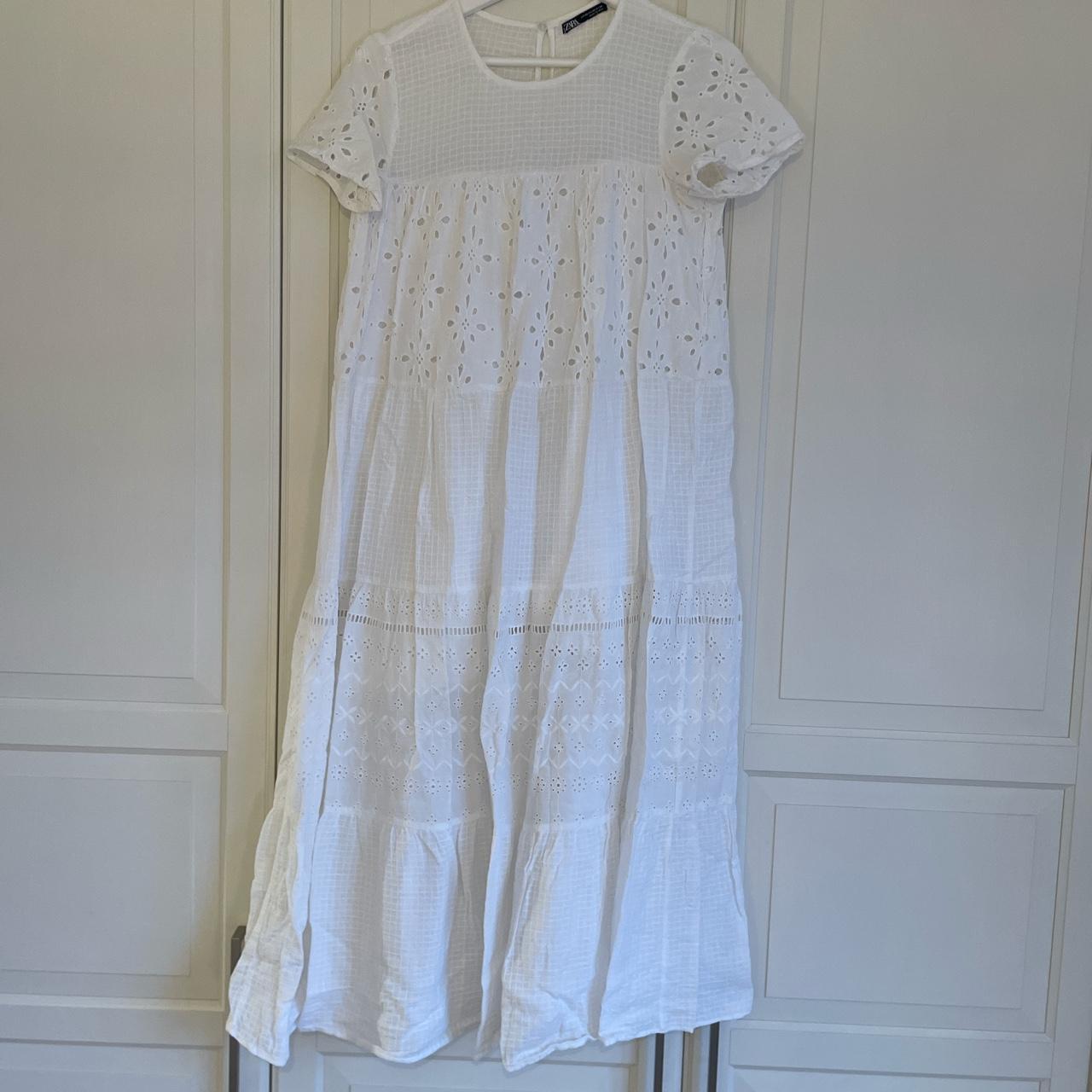 Zara Women's White Dress | Depop