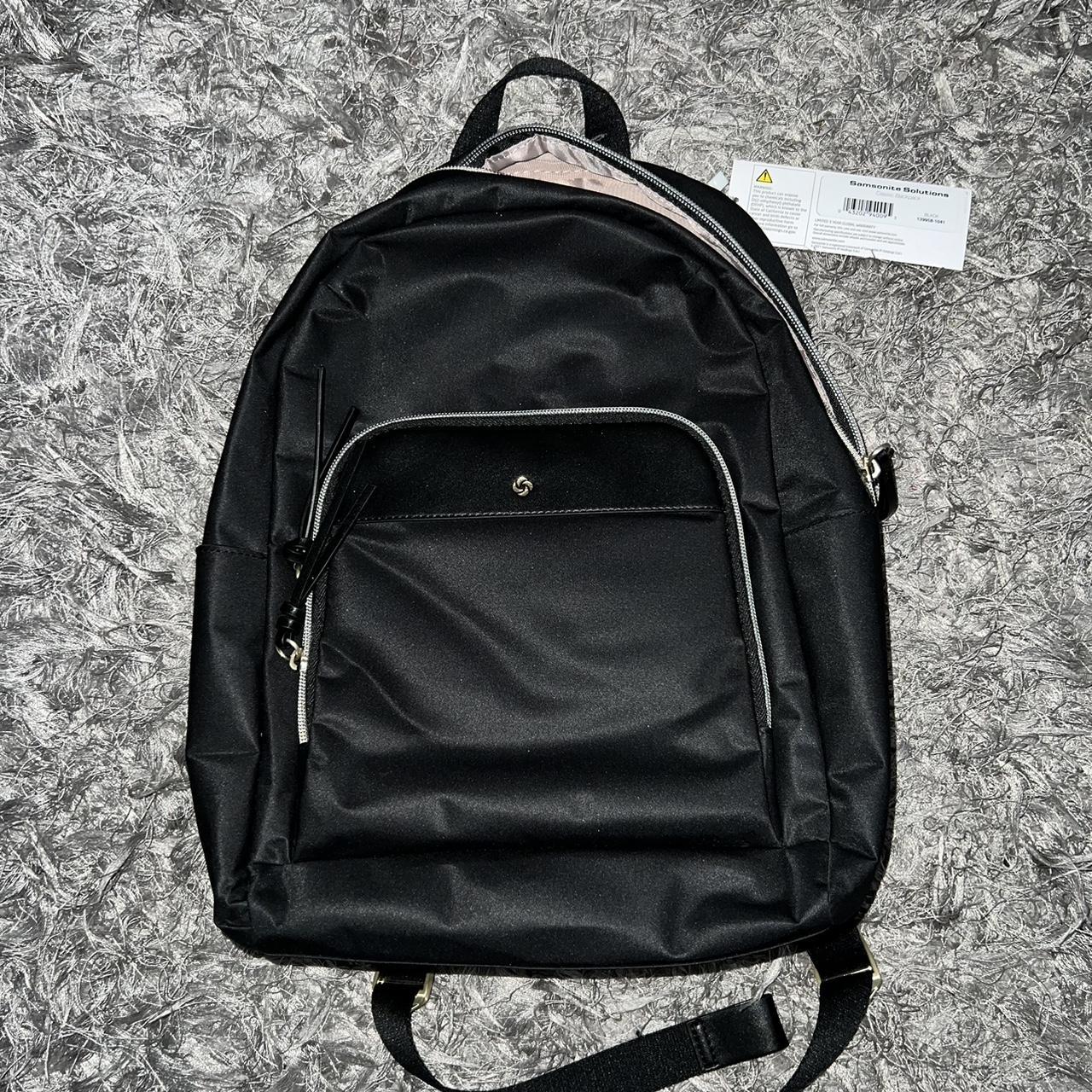 Taylor universal outlet laptop backpack