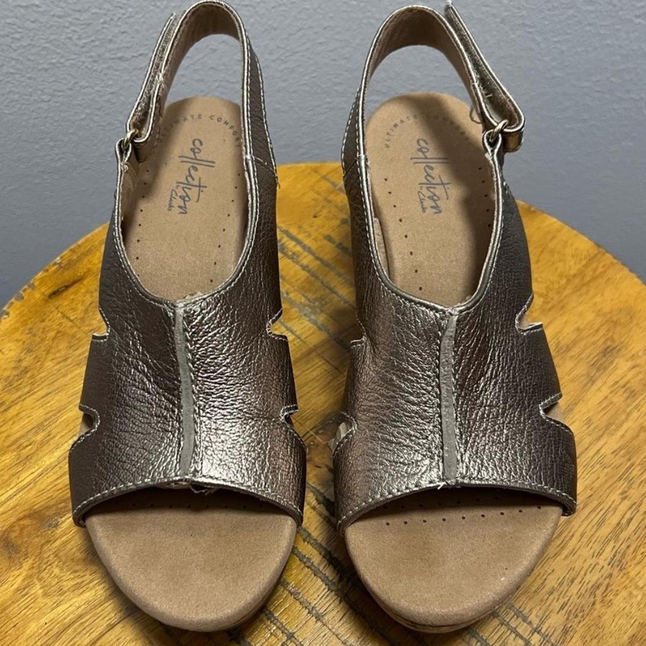 Clarks Helio Float Wedge Sandal Worn Once Size 7