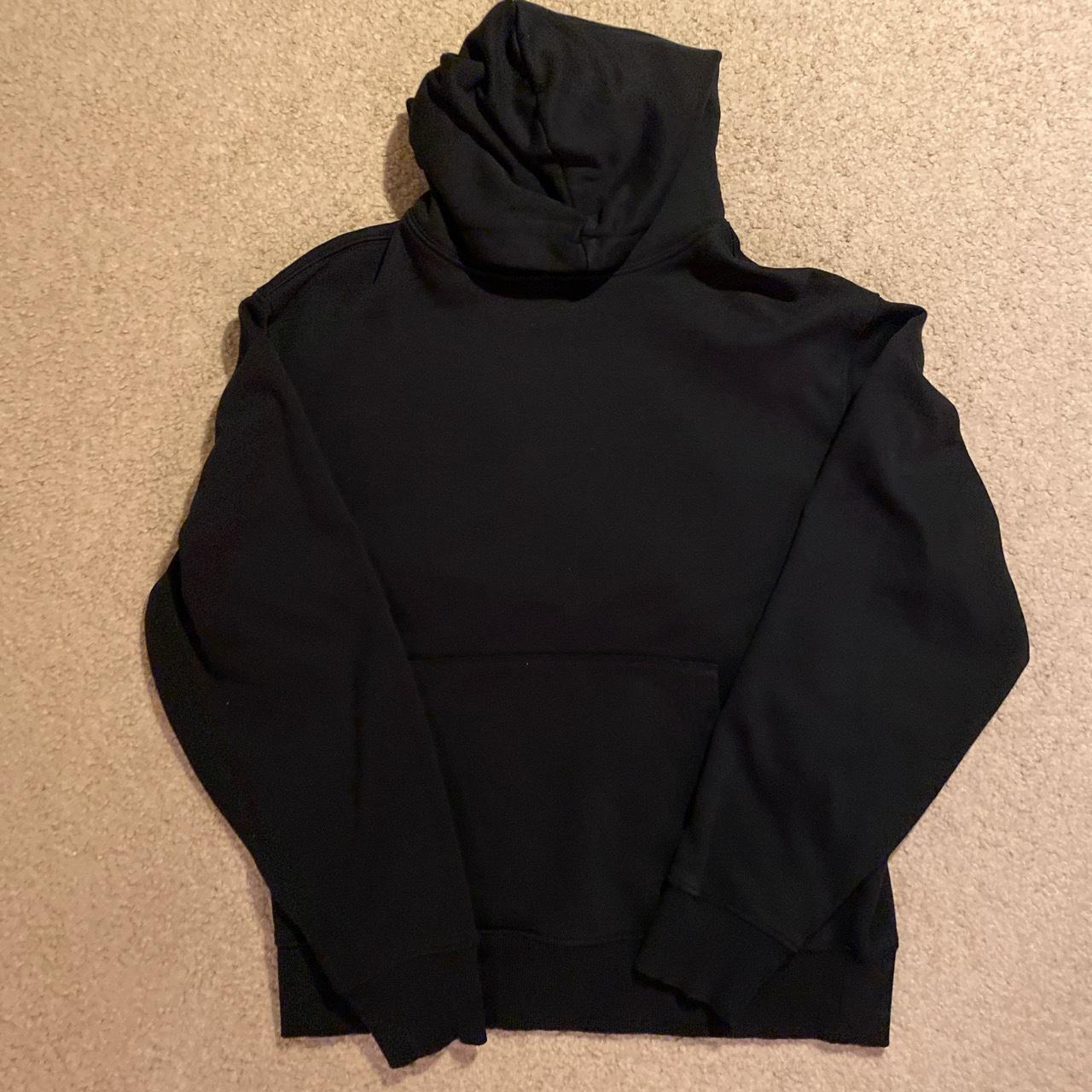 Old Navy Men's Black Hoodie | Depop