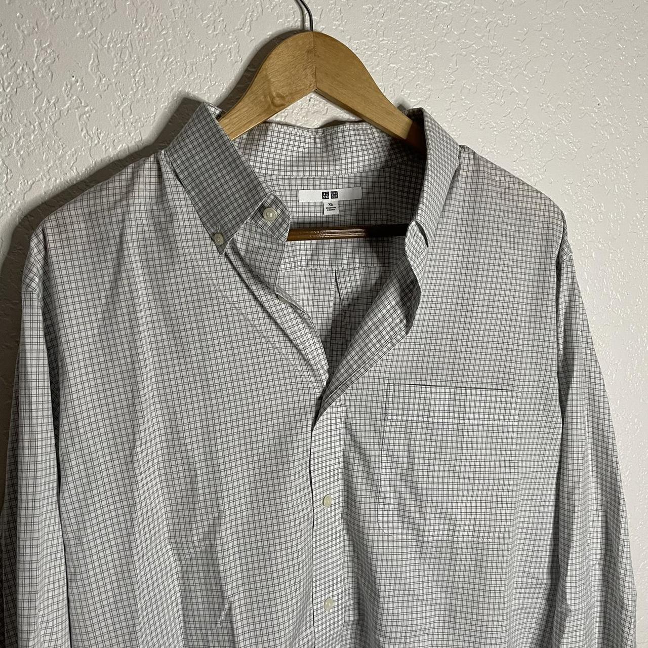 UNIQLO Men's White Shirt | Depop