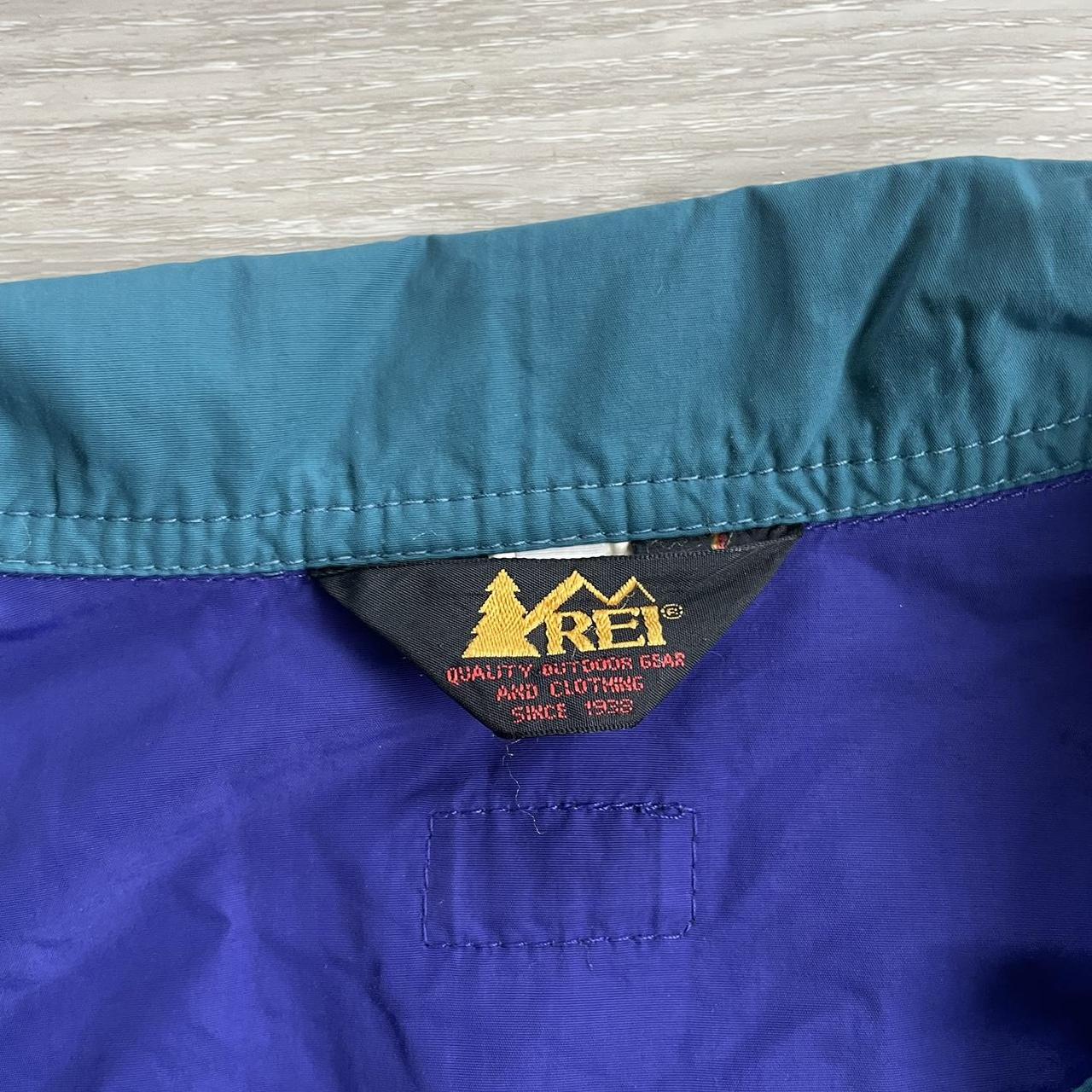 1990s REI Vintage Windbreaker Pit to pit... - Depop