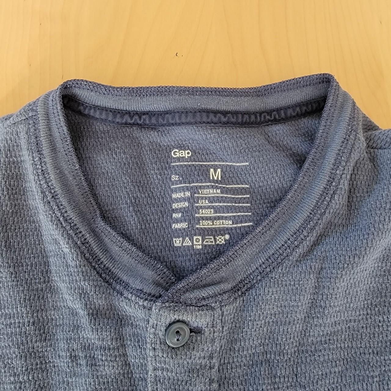 Gap Mens Medium Henley waffle pullover Blue Preowned... Depop