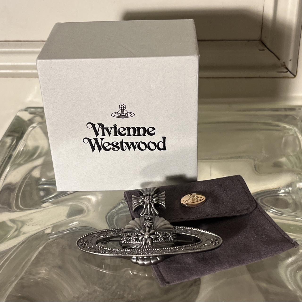 Vivienne Westwood Women's Silver Accessory | Depop