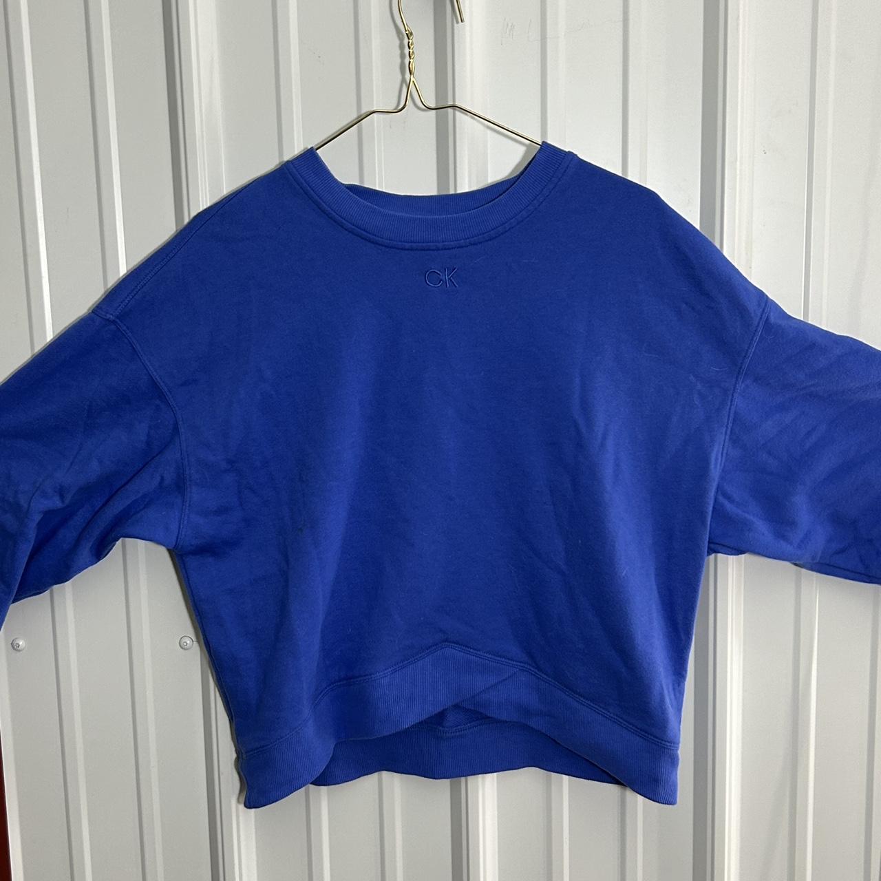 item listed by rayhastoomanyclothes
