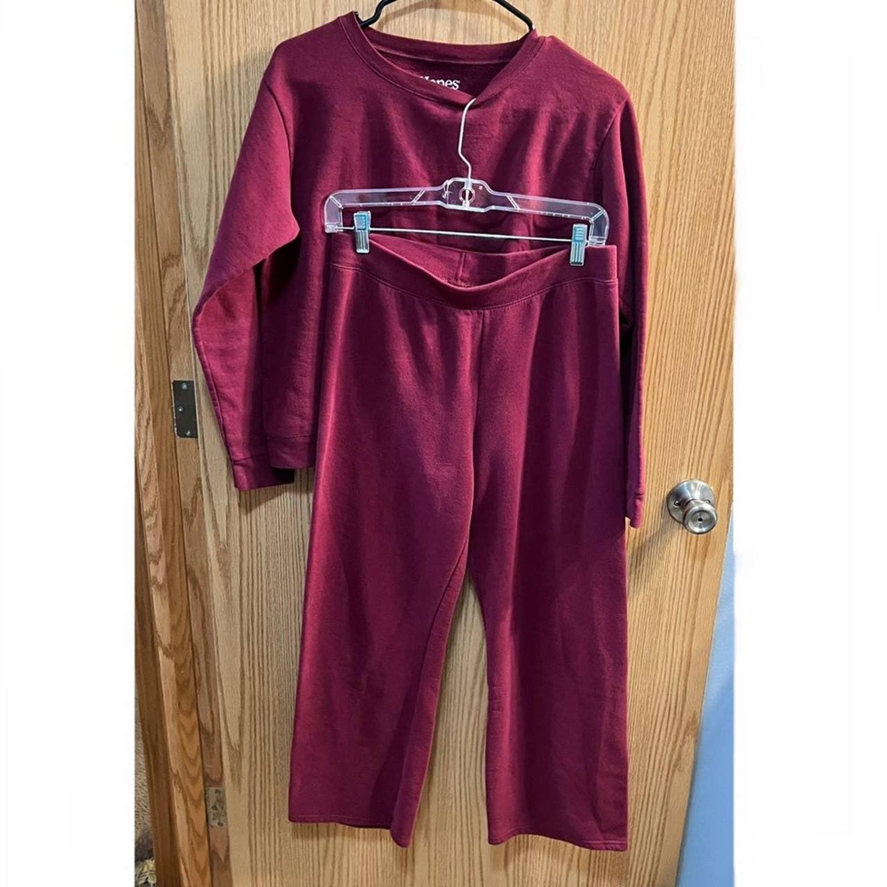 Hanes sweatshirt best sale and sweatpants set