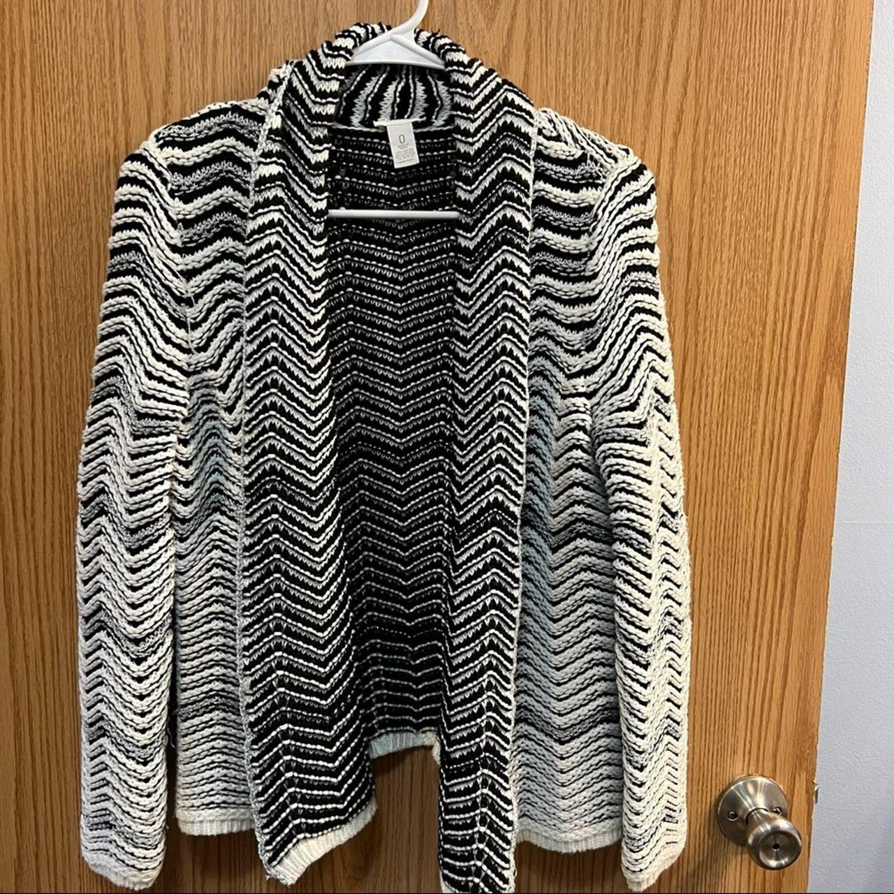 Chicos black outlet cardigan