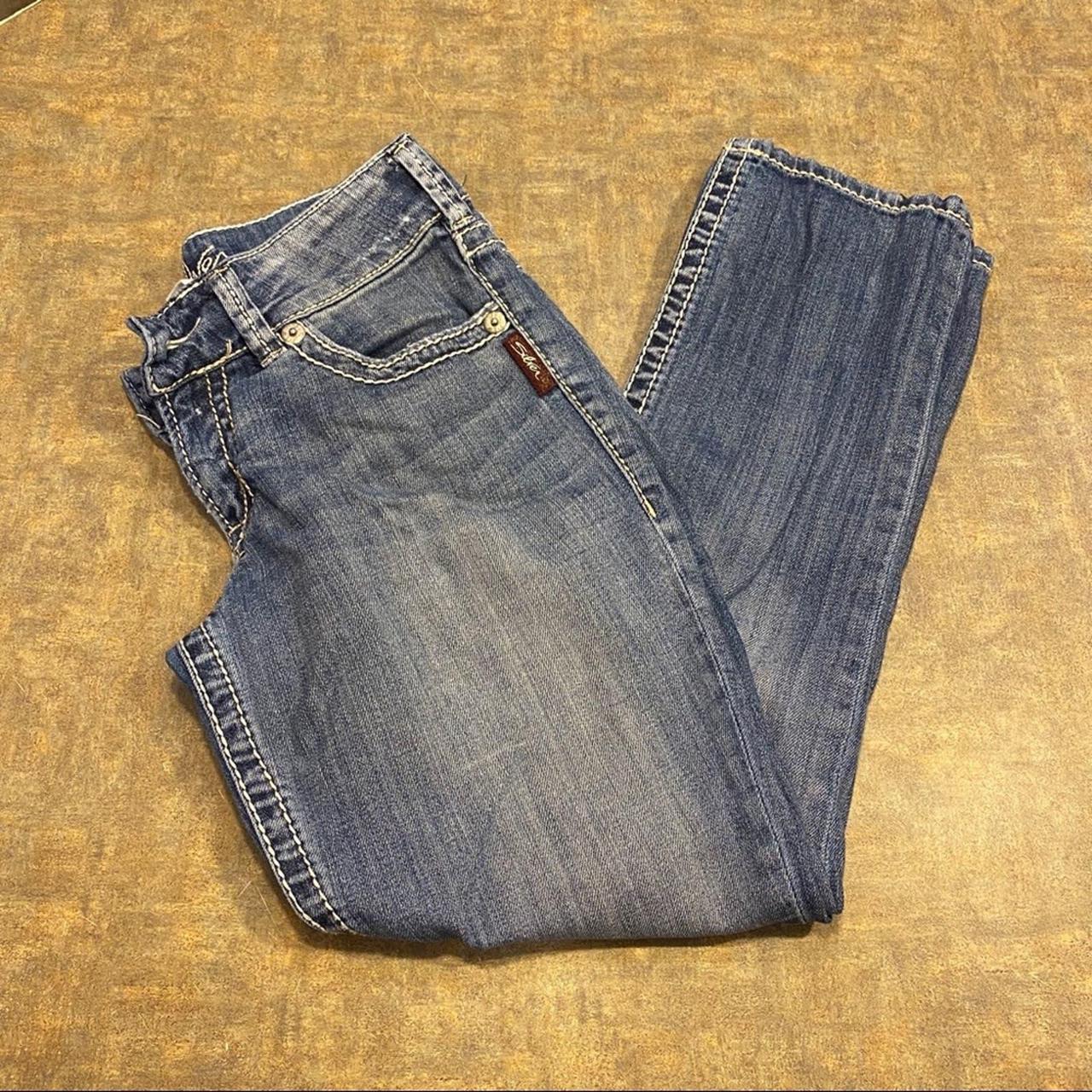 Silver Jean Suki Capris in women’s size 26. Light... - Depop