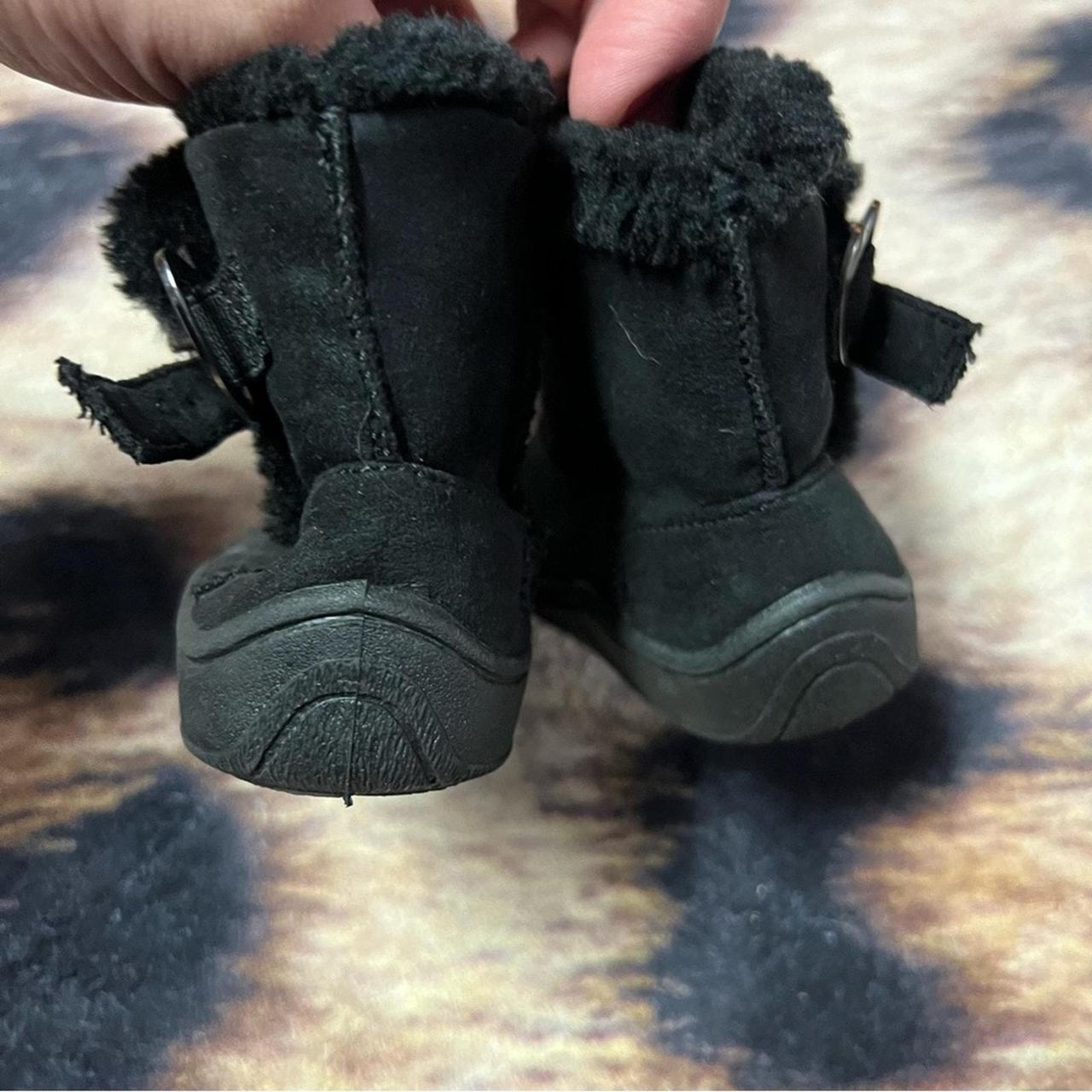 Garanimals Baby Girls Size 3 Warm Winter Boots. Depop