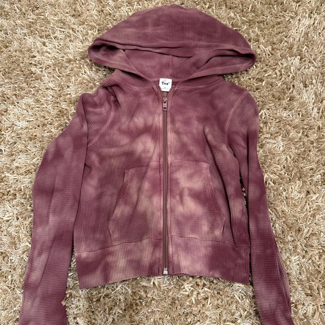 item listed by sophieweissman22