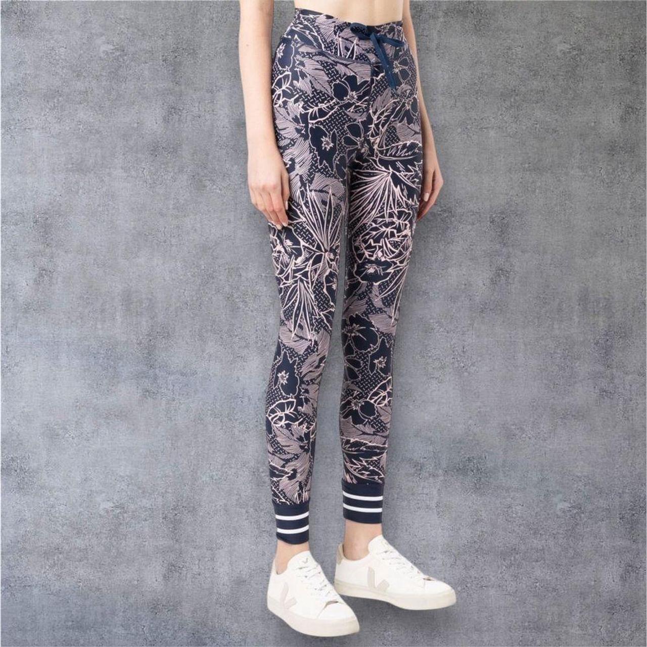 Printed compression leggings hotsell