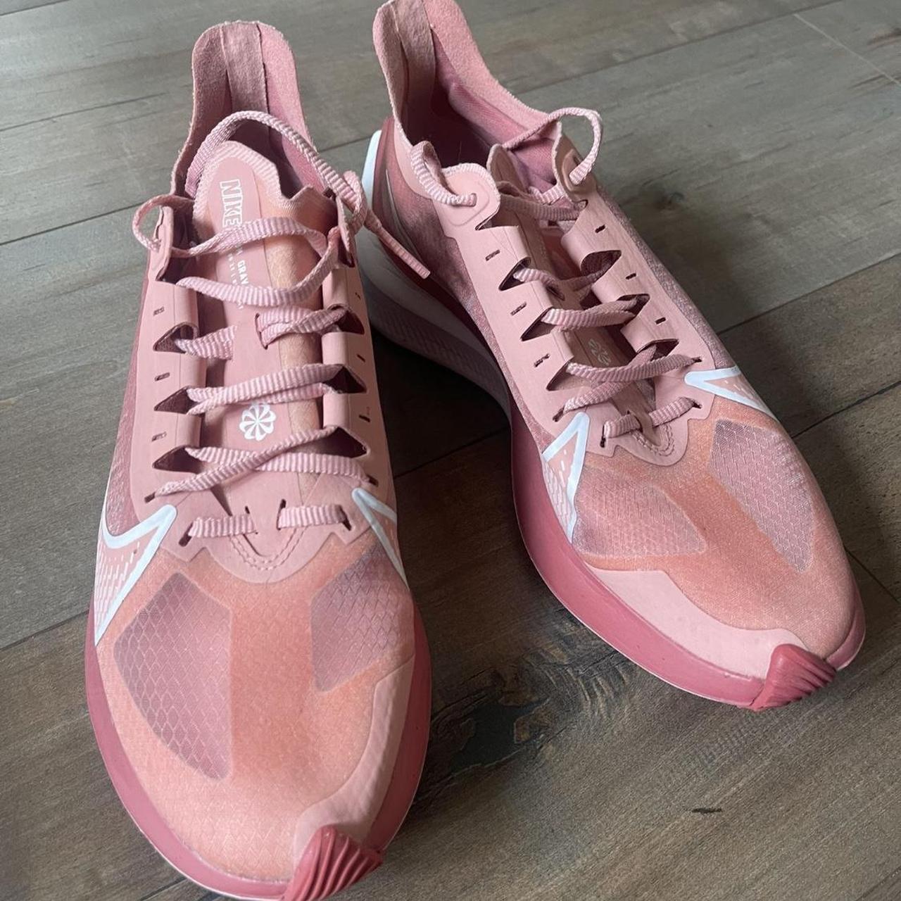 Pink Nike Gravity Women's Nike Womens ZOOM GRAVITY BQ3203-600