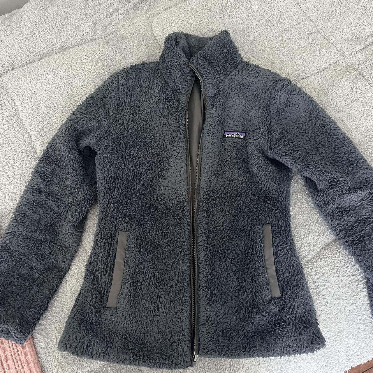 Patagonia Sherpa Jacket! Size - Xs sooo comfy & cute! - Depop