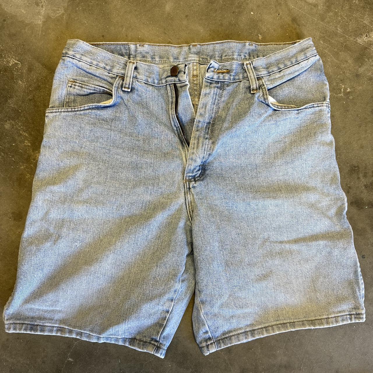 Wrangler Jorts Size 34, Inseam 8 By purchasing you... - Depop