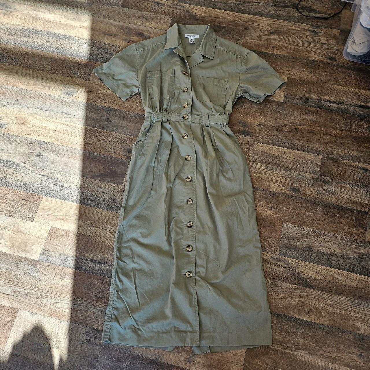 Vintage Talbots dress with pockets. Great condition. - Depop