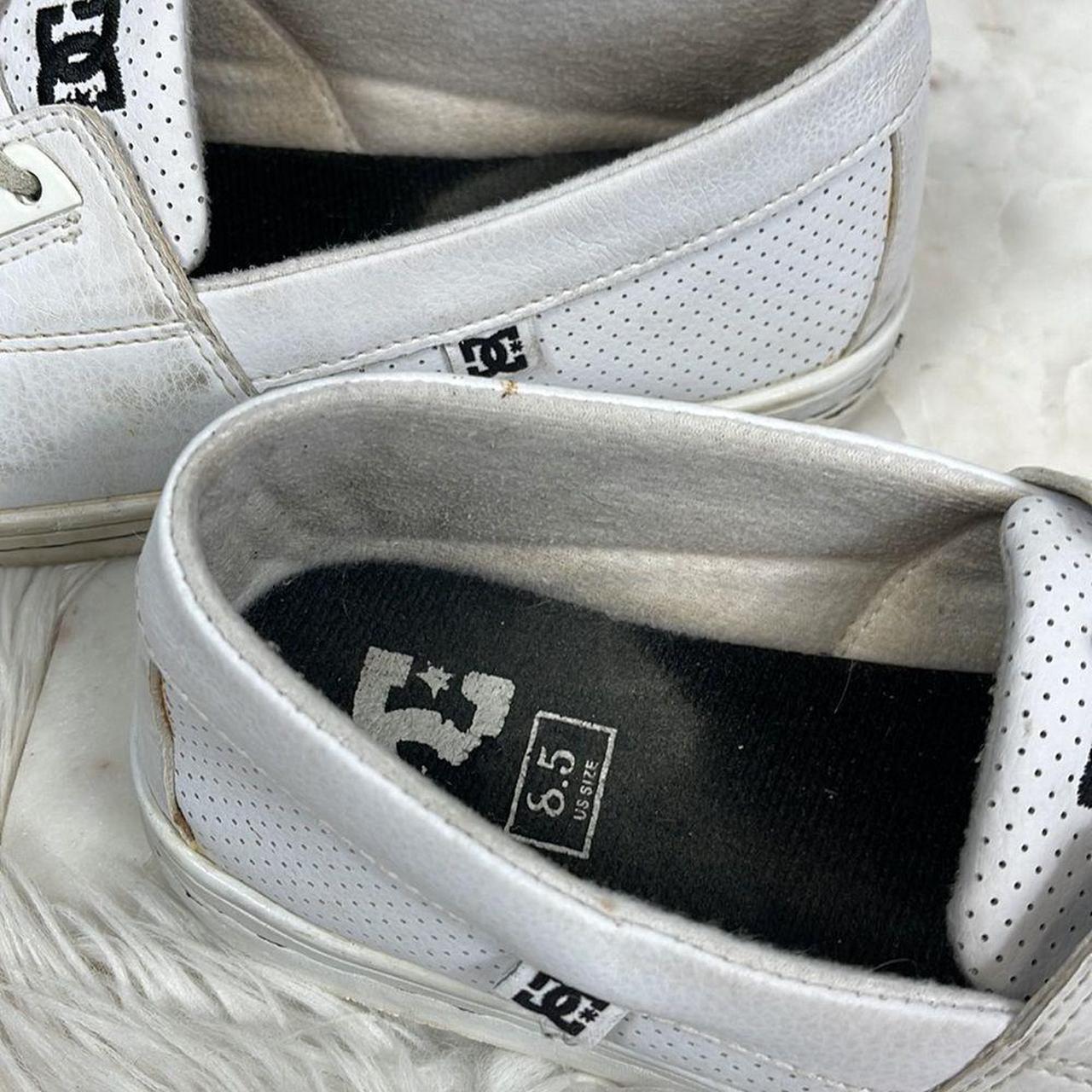 Dc 2025 white loafers