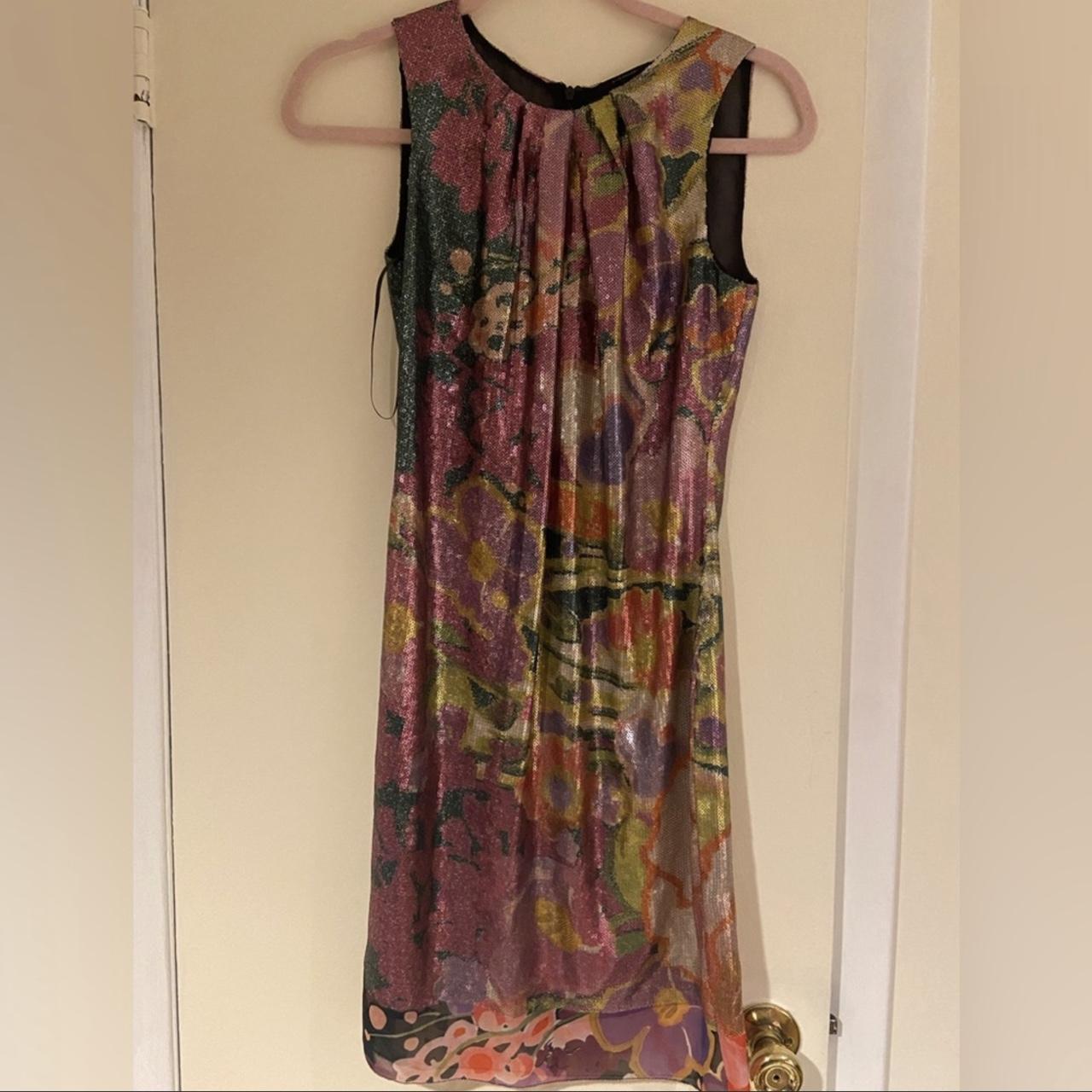 Elie Tahari Women's Dress | Depop