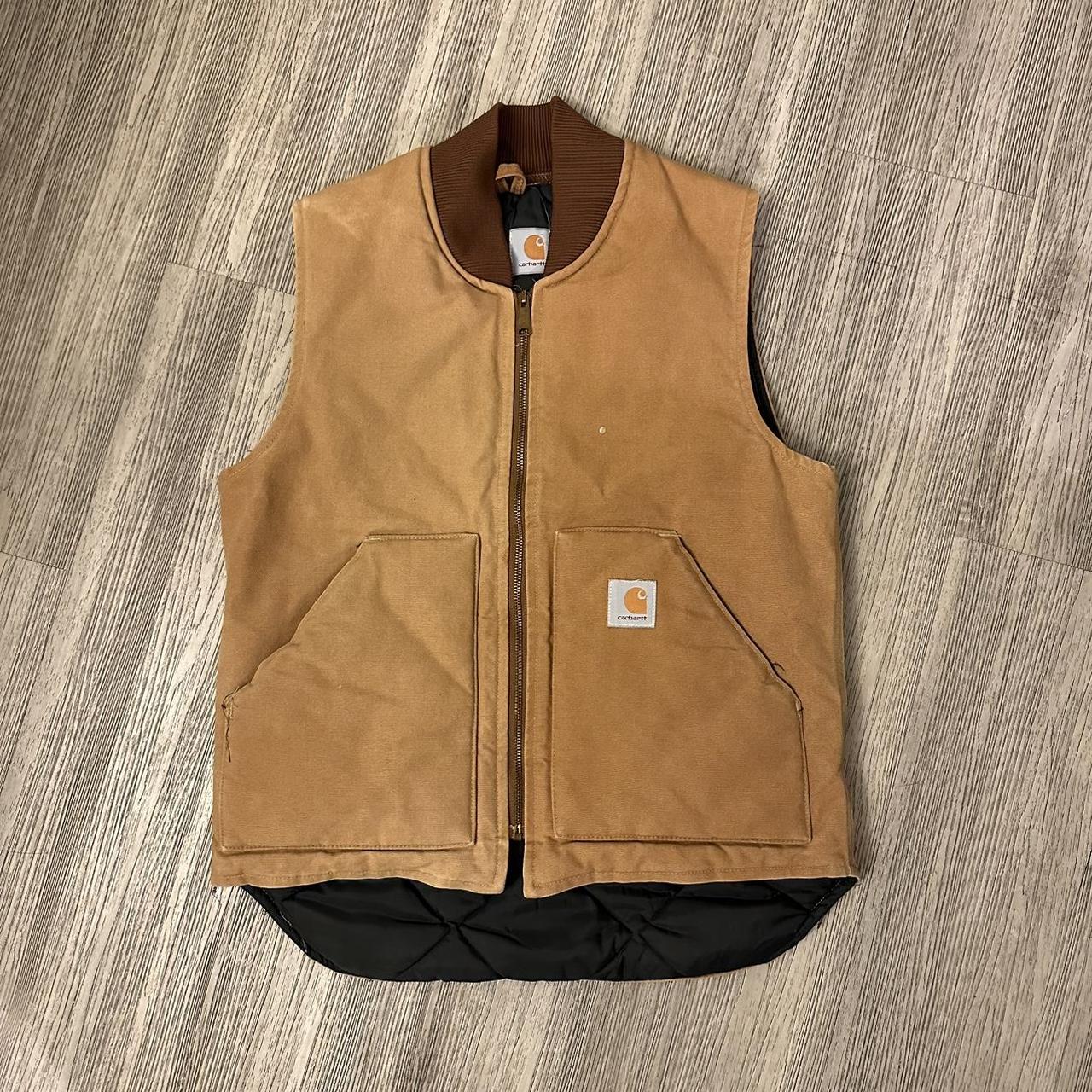 Carhartt Men's Gilet | Depop