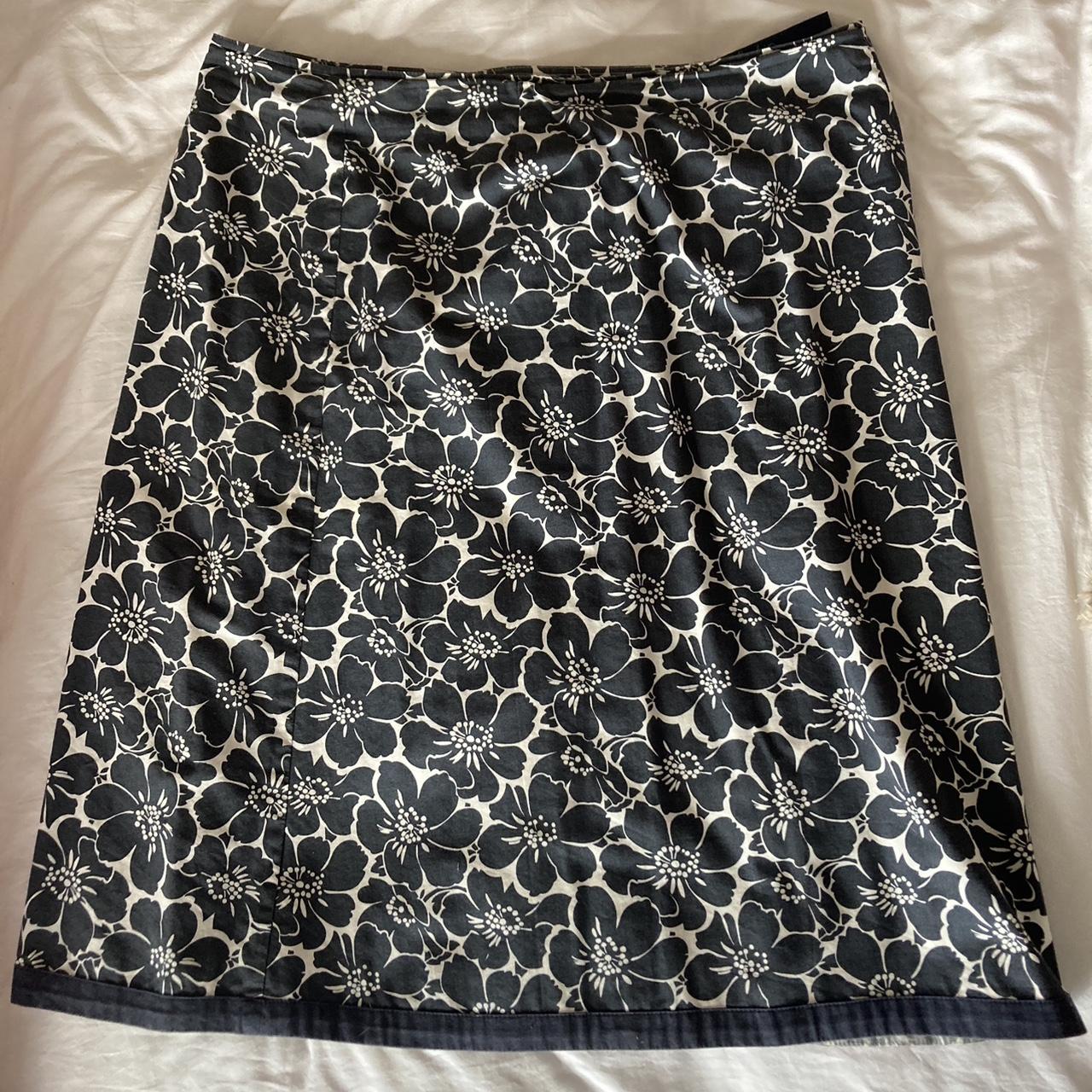 coconut girl midi skirt perfect for euro summer... - Depop