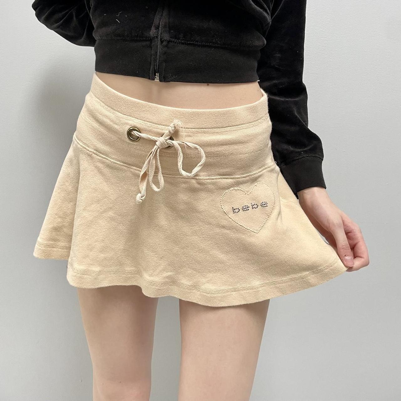 Bebe Women's Cream and Tan Skirt