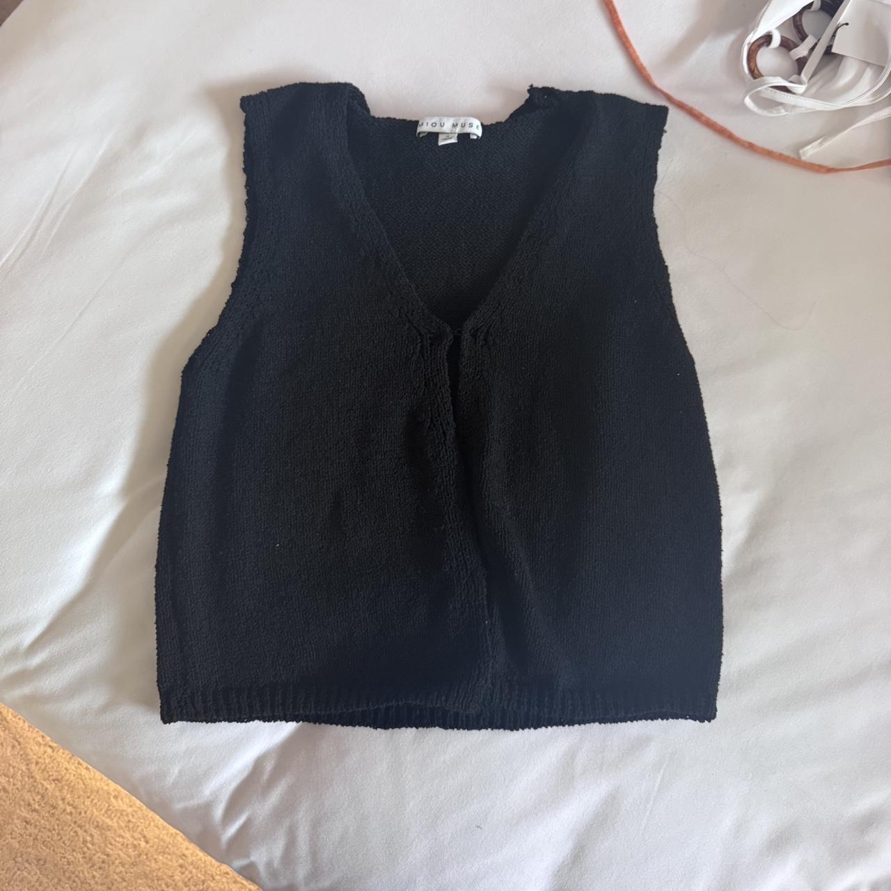 item listed by oliviaippolito7
