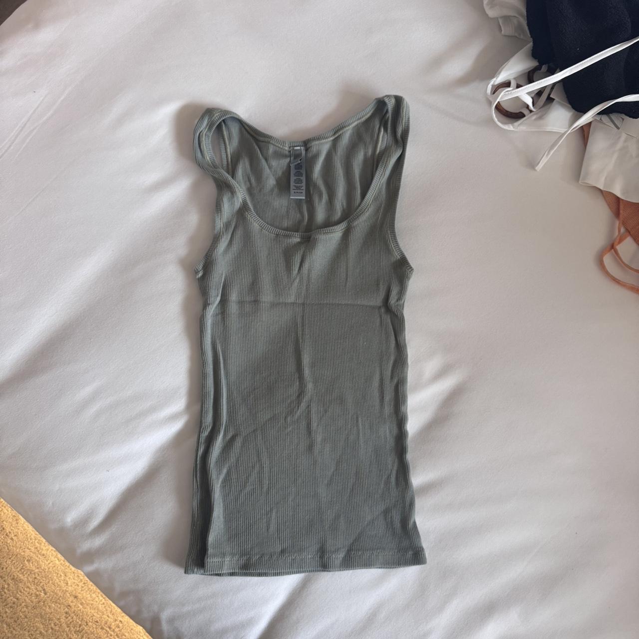 item listed by oliviaippolito7