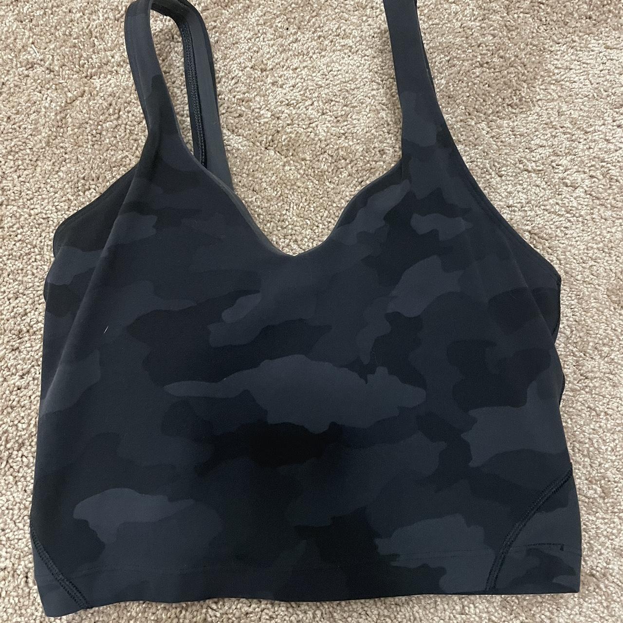 Lululemon Women's Vest Depop