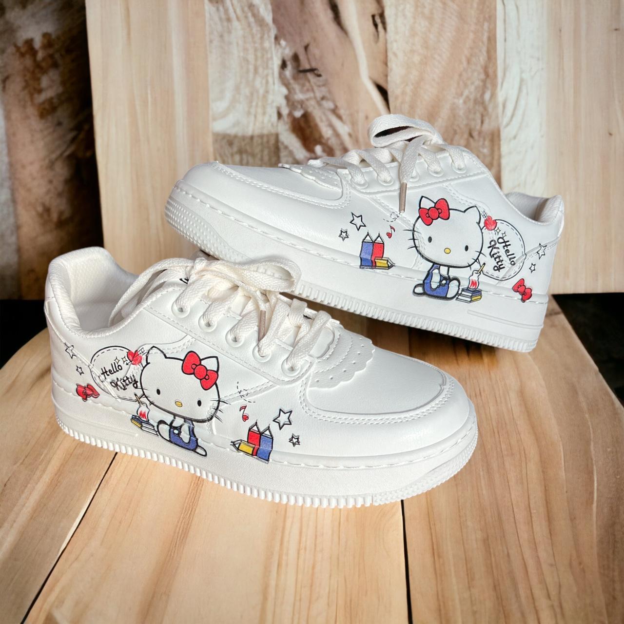 Hello Kitty Women's Trainers 