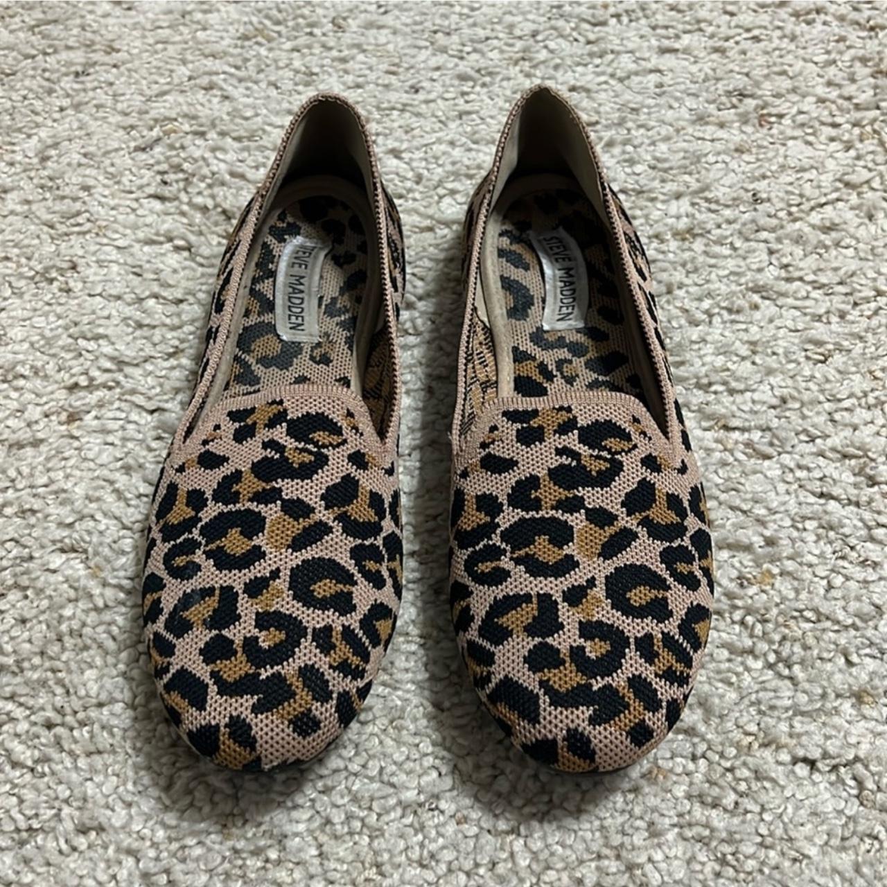 Steve Madden leopard print Sabin flats Size