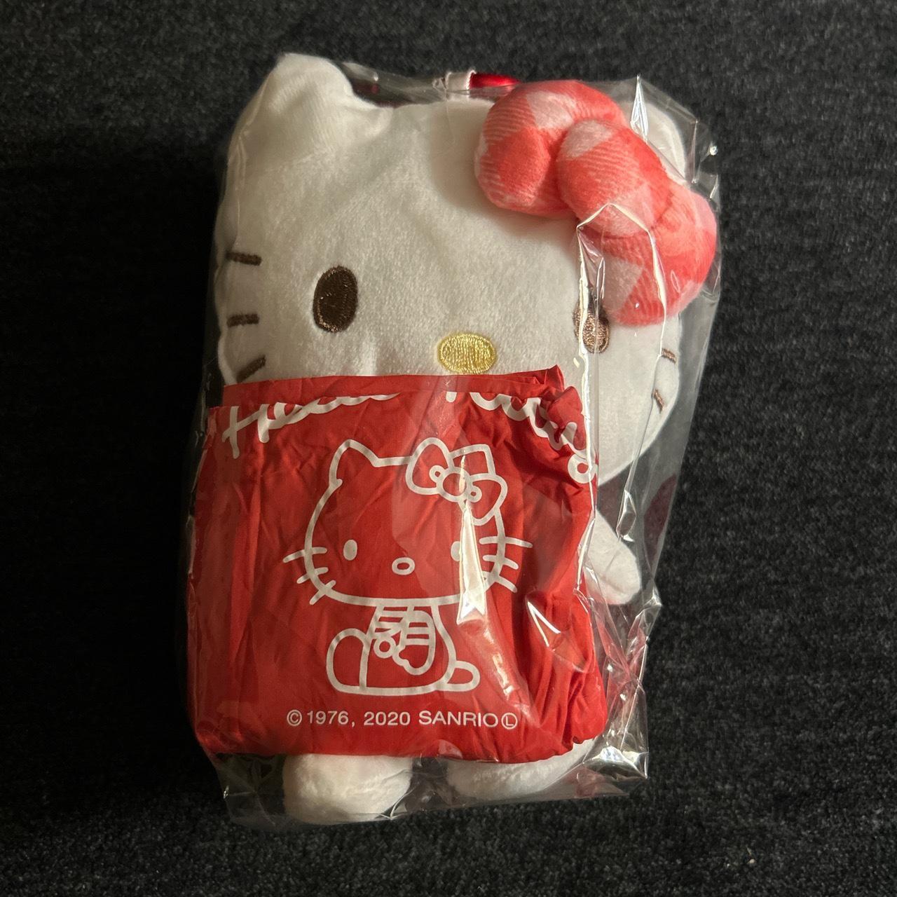 Hello Kitty Eco Bag Plush with Carabiner sealed