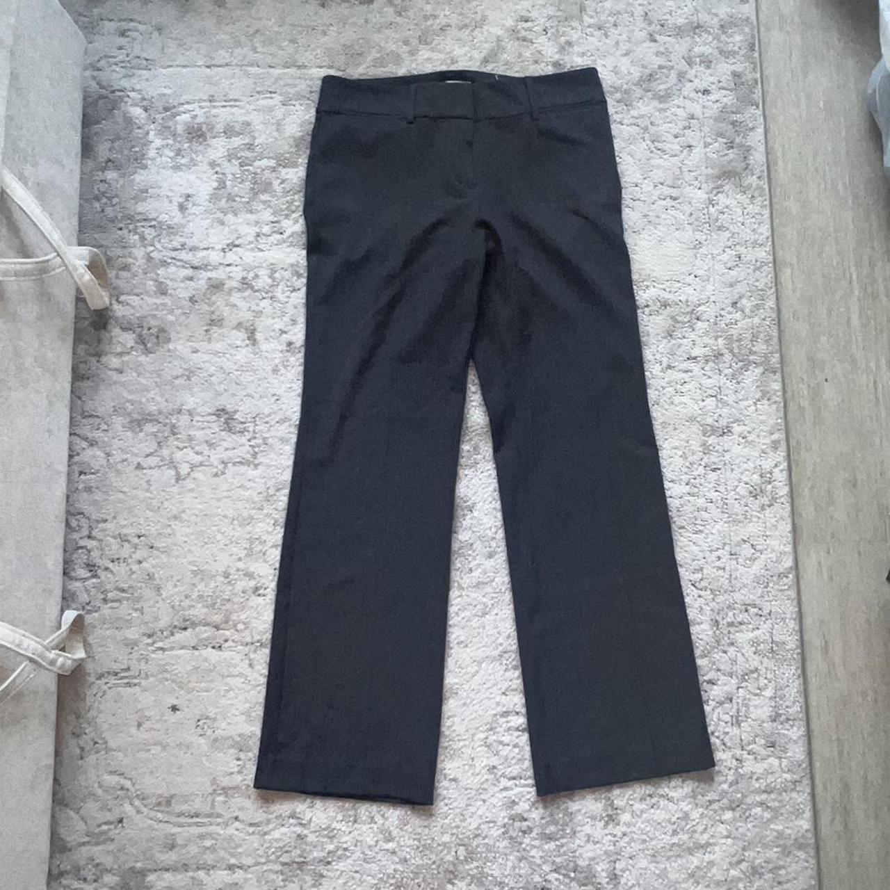 LOFT Women's Grey Trousers | Depop