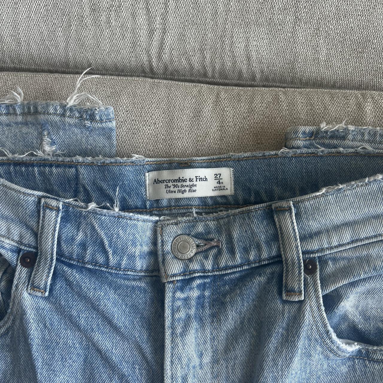 SOLD ‼️‼️‼️Abercrombie and Fitch 90s high rise straight... - Depop