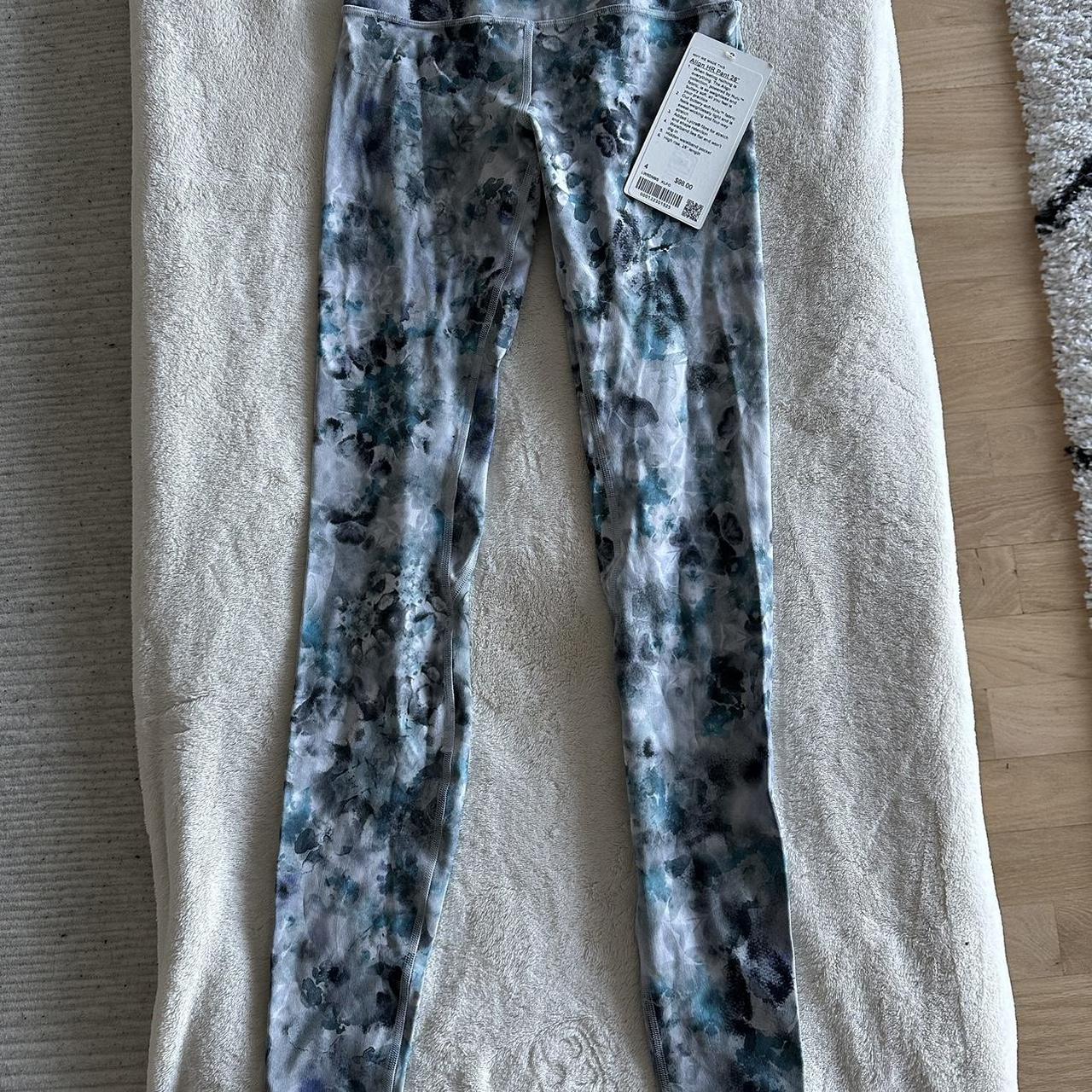 Lululemon Align HR Pant 28 Color PLBR size 4 Pale - Depop