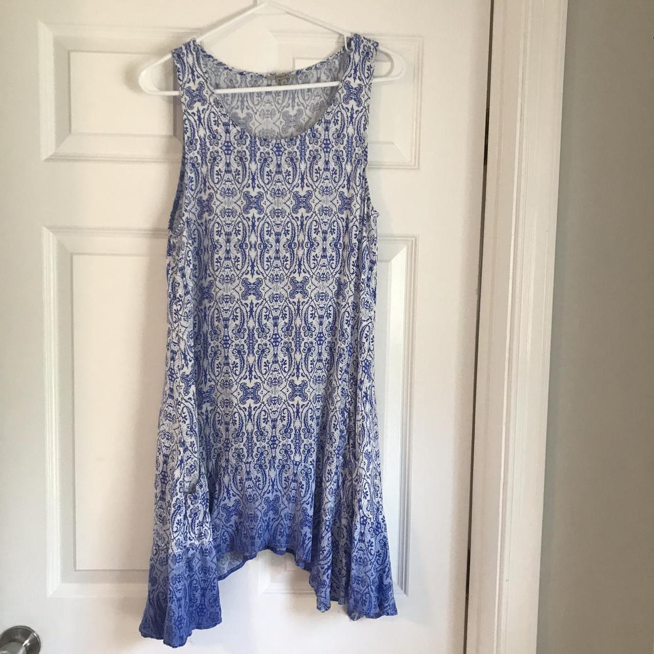 JODIFL BLUE PATTERN MIDI DRESS size medium super... - Depop