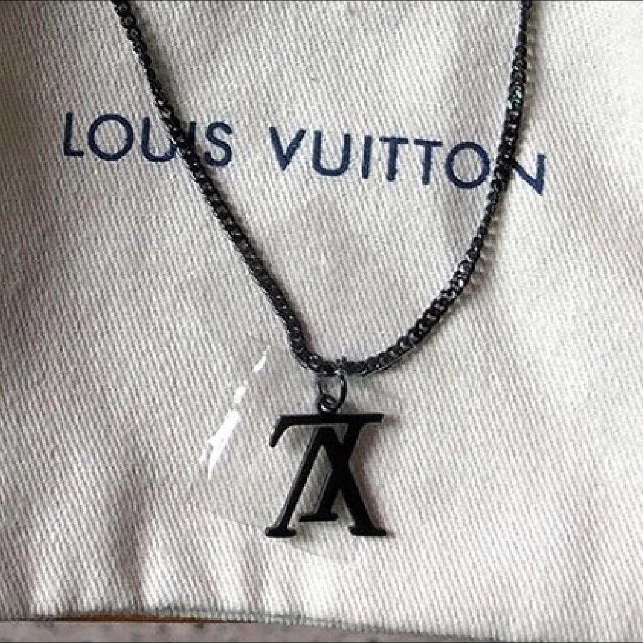Lv upside down necklace Clearance