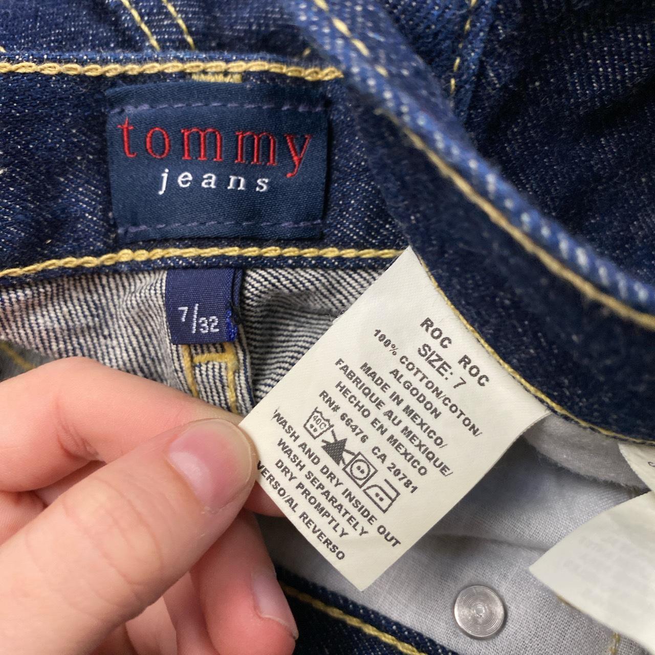 Tommy 2024 jeans label