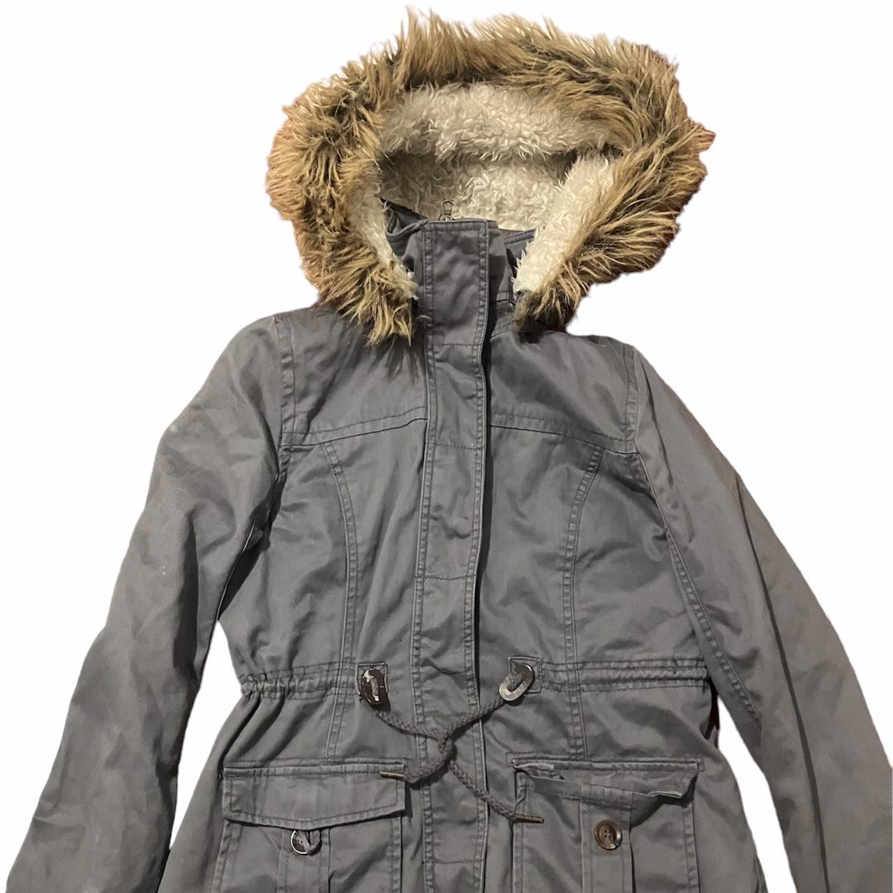 Men's Grey and White Jacket Depop