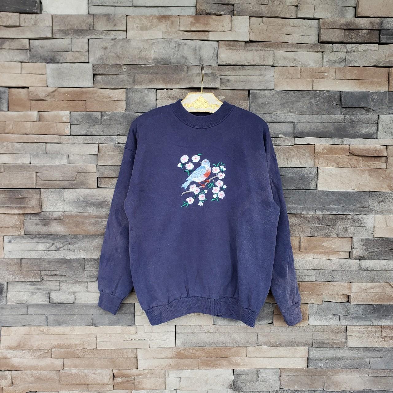 Men's White and Navy Sweatshirt | Depop