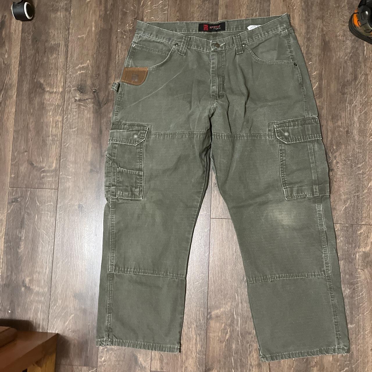 riggs workwear cargo pants by wrangler 38x30 pants|... - Depop