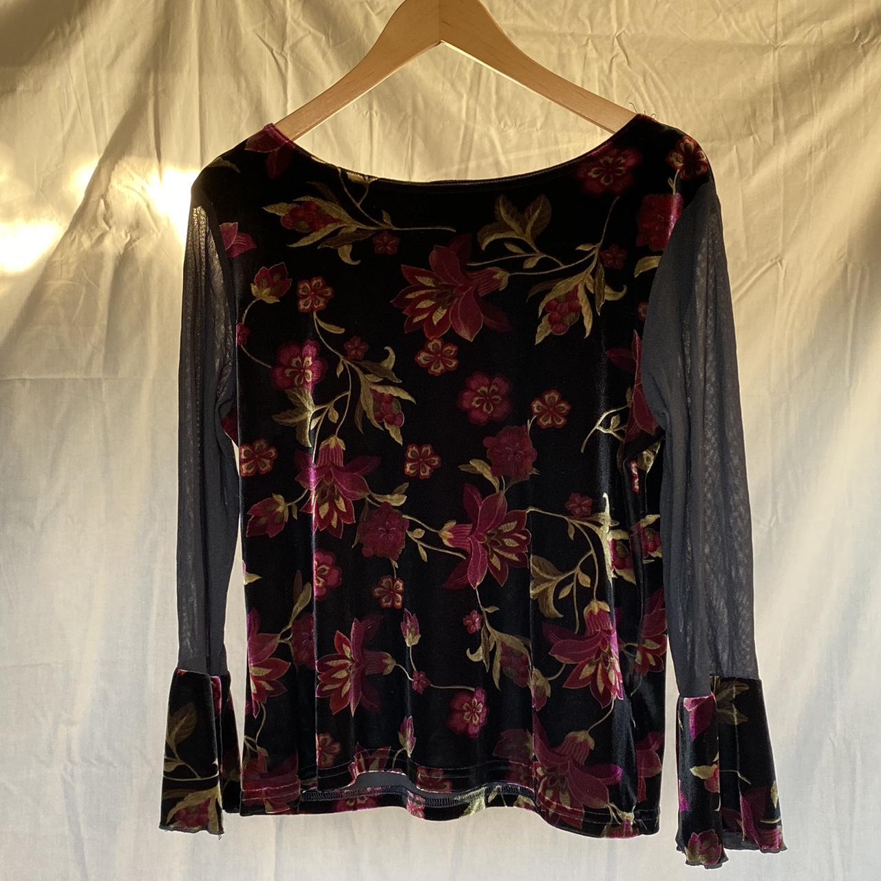 Vampy blouse 90s witchy top This gorgeous velvet... - Depop