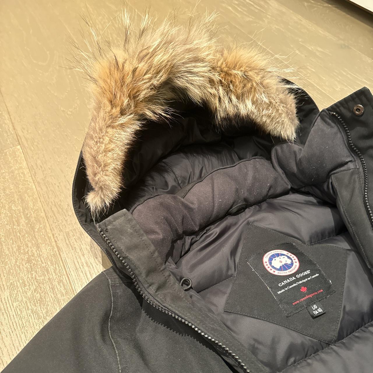 AUTHENTIC Canada Goose Puffer Jacket, Youth Large... - Depop