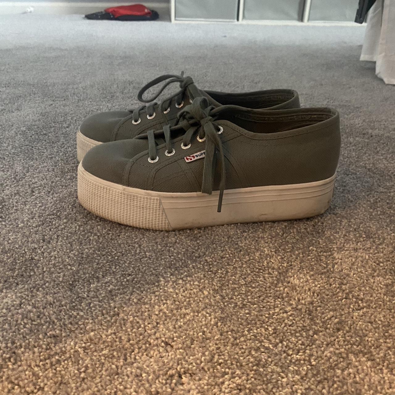 superga platform grey